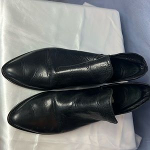 STEVE MADDEN "Austin" Ankle Boots